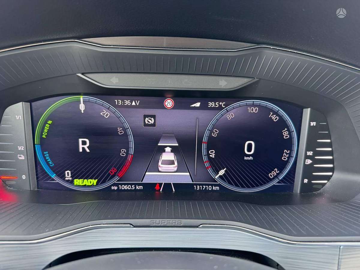 Skoda Superb, Универсал
