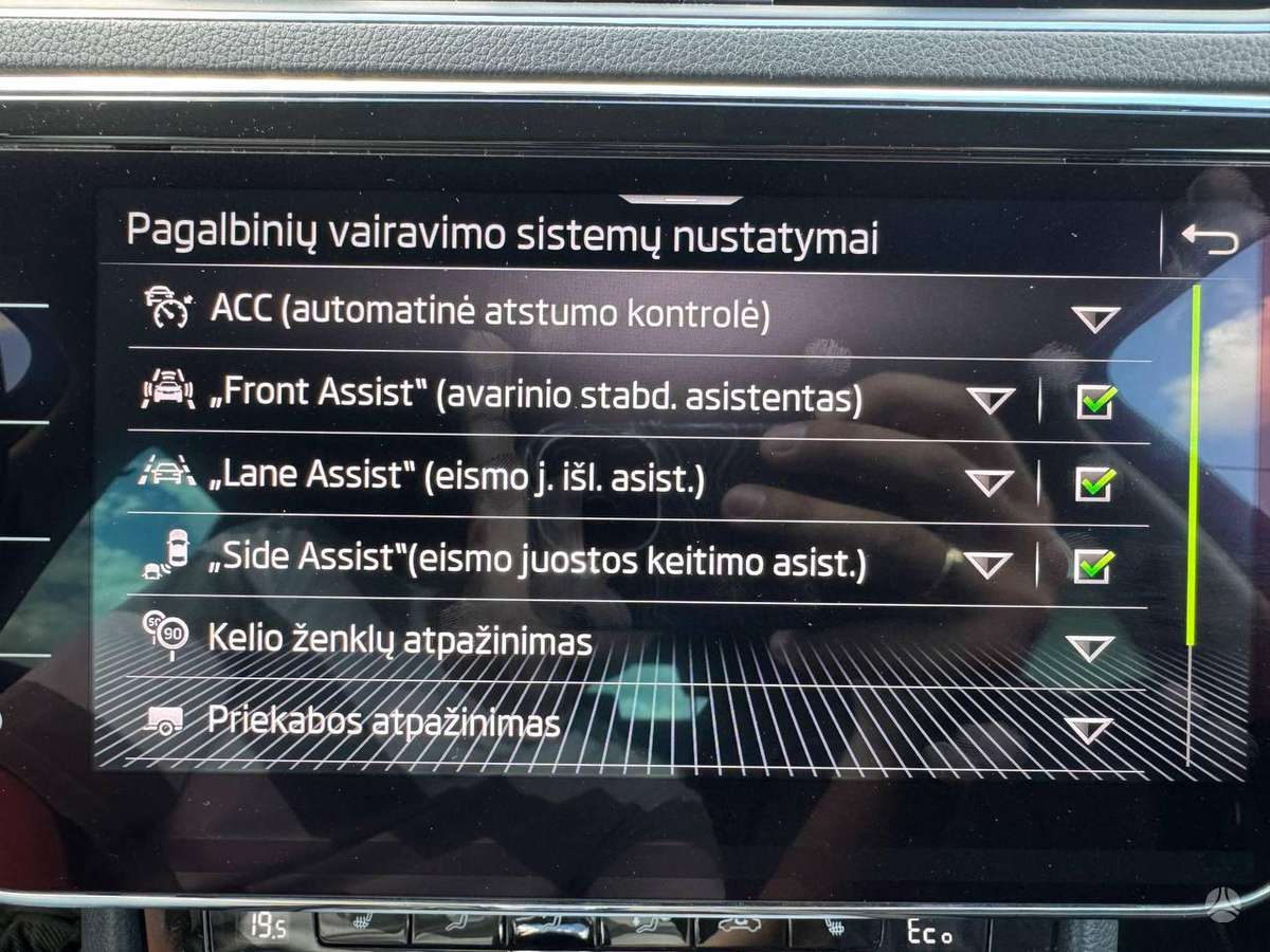 Skoda Superb, Универсал