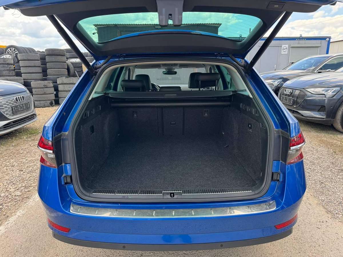 Skoda Superb, Универсал