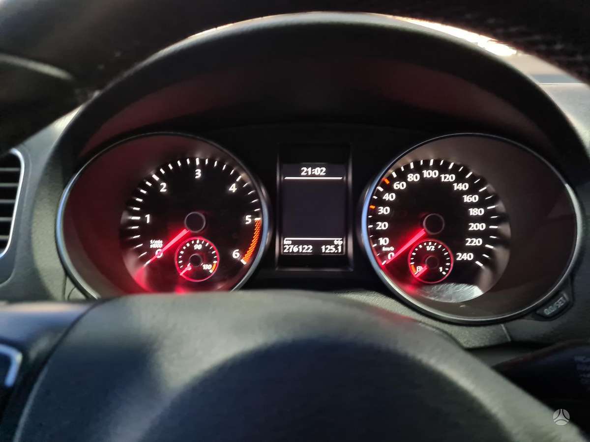 Volkswagen Golf, 2.0 l., hečbekas