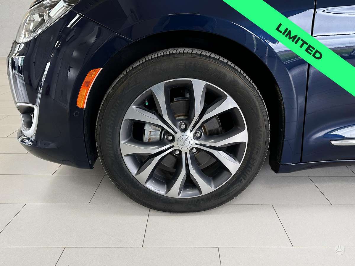 Chrysler Pacifica, 3.6 l., Минивэн