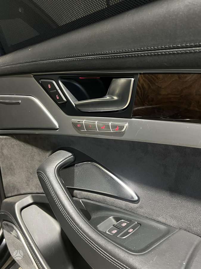 Audi A8 L, 6.3 l., Седан