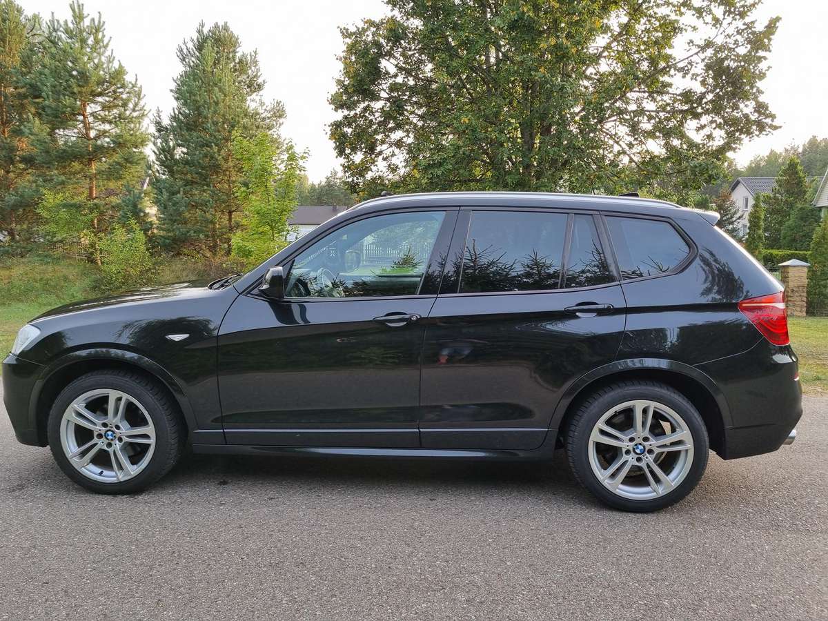 BMW X3, 3.0 l., off-road / crossover