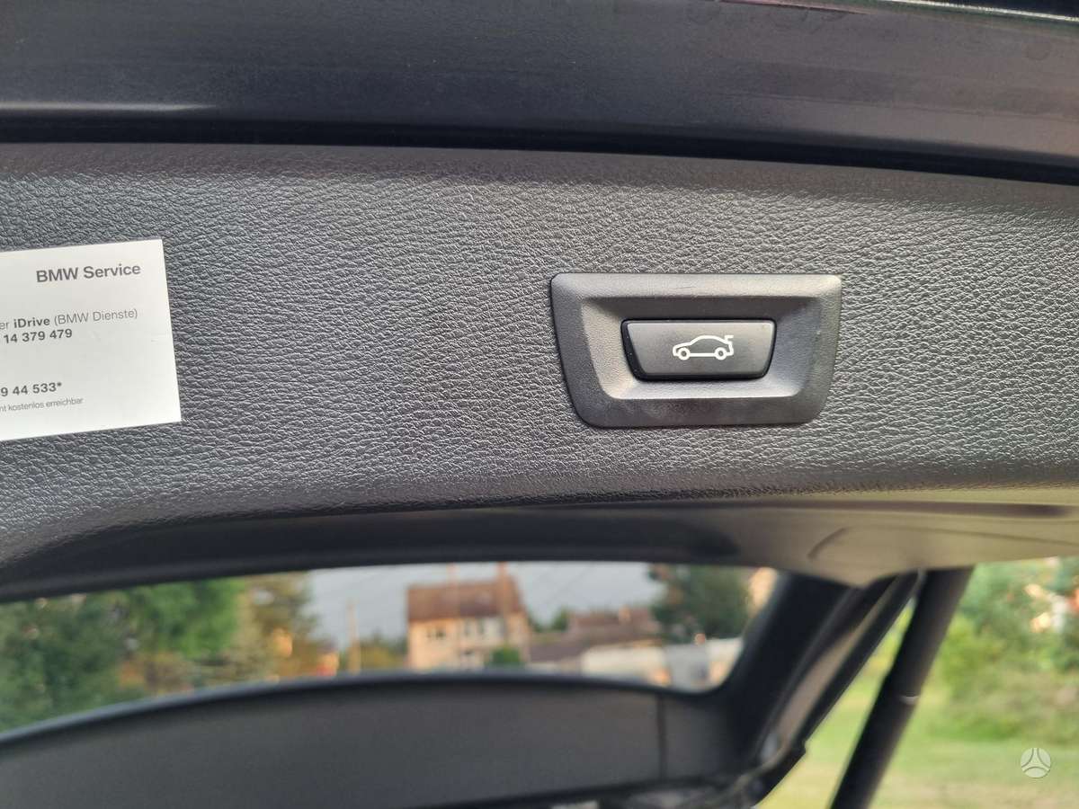 BMW X3, 3.0 l., off-road / crossover