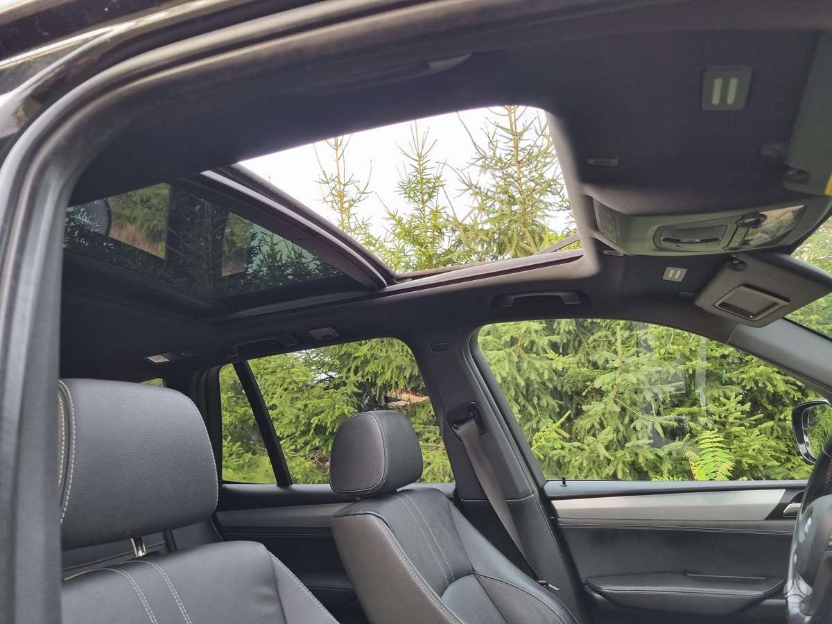 BMW X3, 3.0 l., off-road / crossover