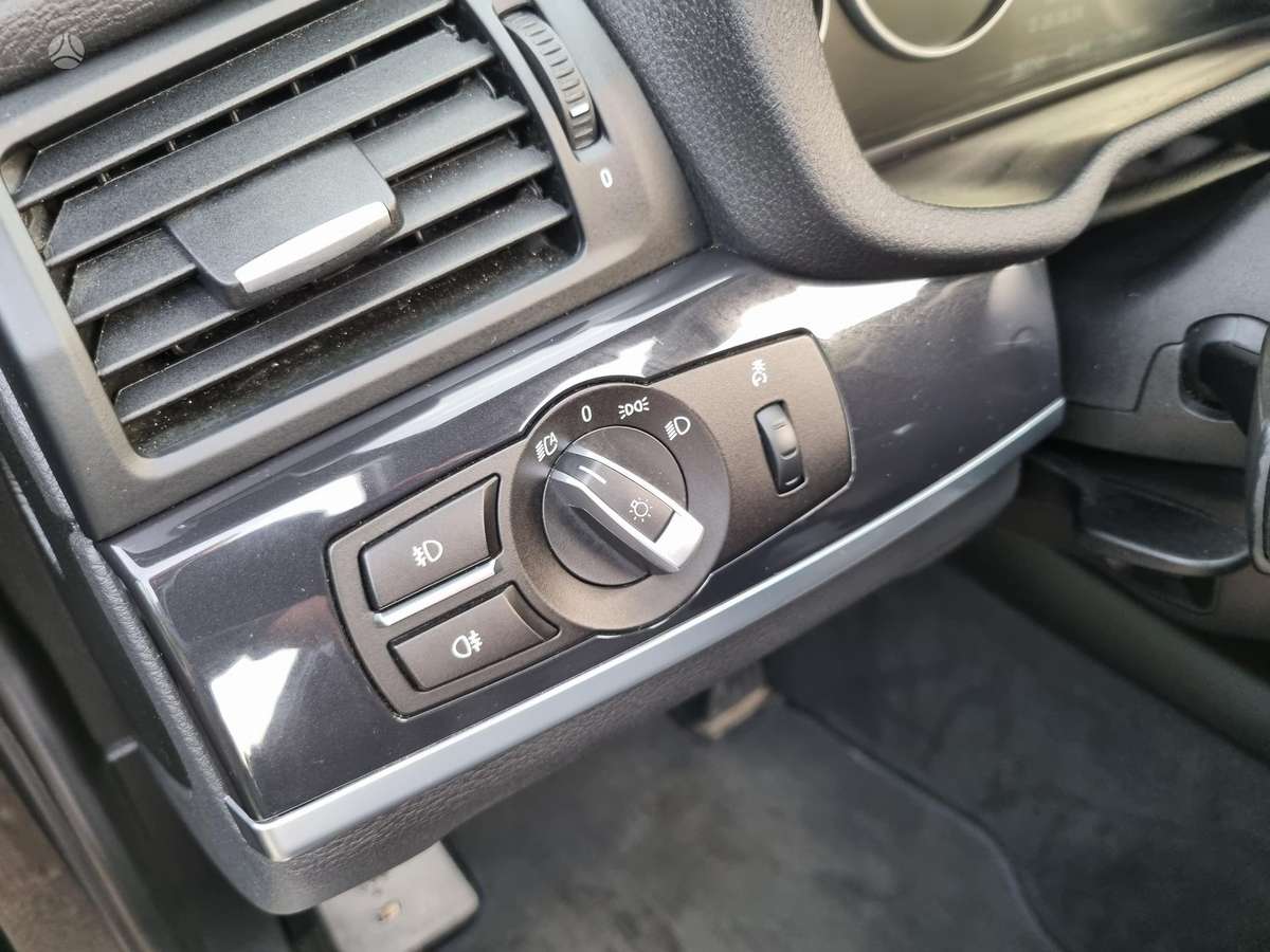 BMW X3, 3.0 l., off-road / crossover