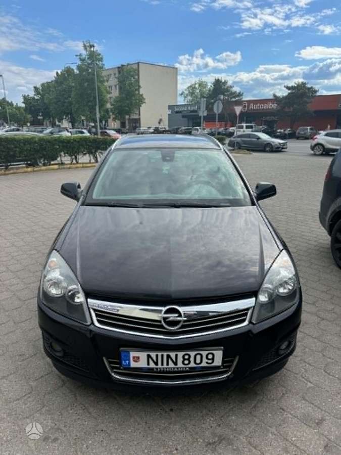 Opel Astra, 1.7 l., Хэтчбек
