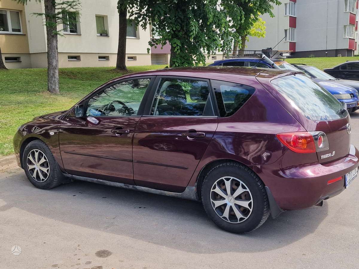 Mazda 3, 1.6 l., hatchback