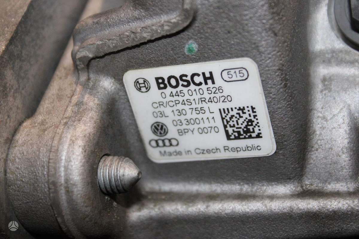 Volkswagen Passat, CFF, engine