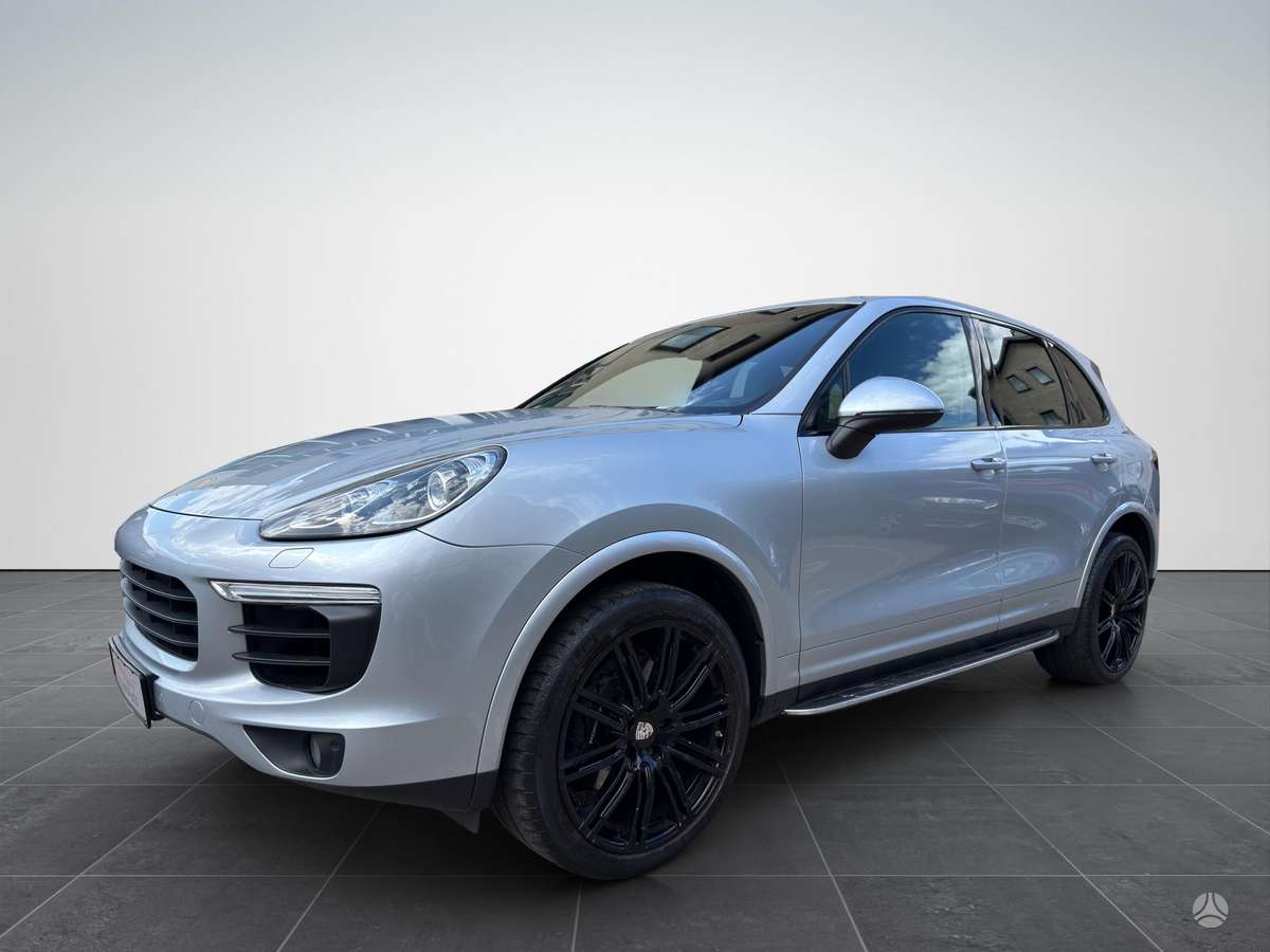 Porsche Cayenne - 1