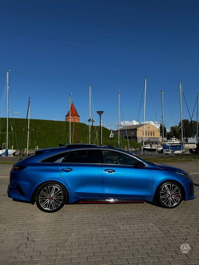 Kia ProCeed, 1.6 l., Хэтчбек