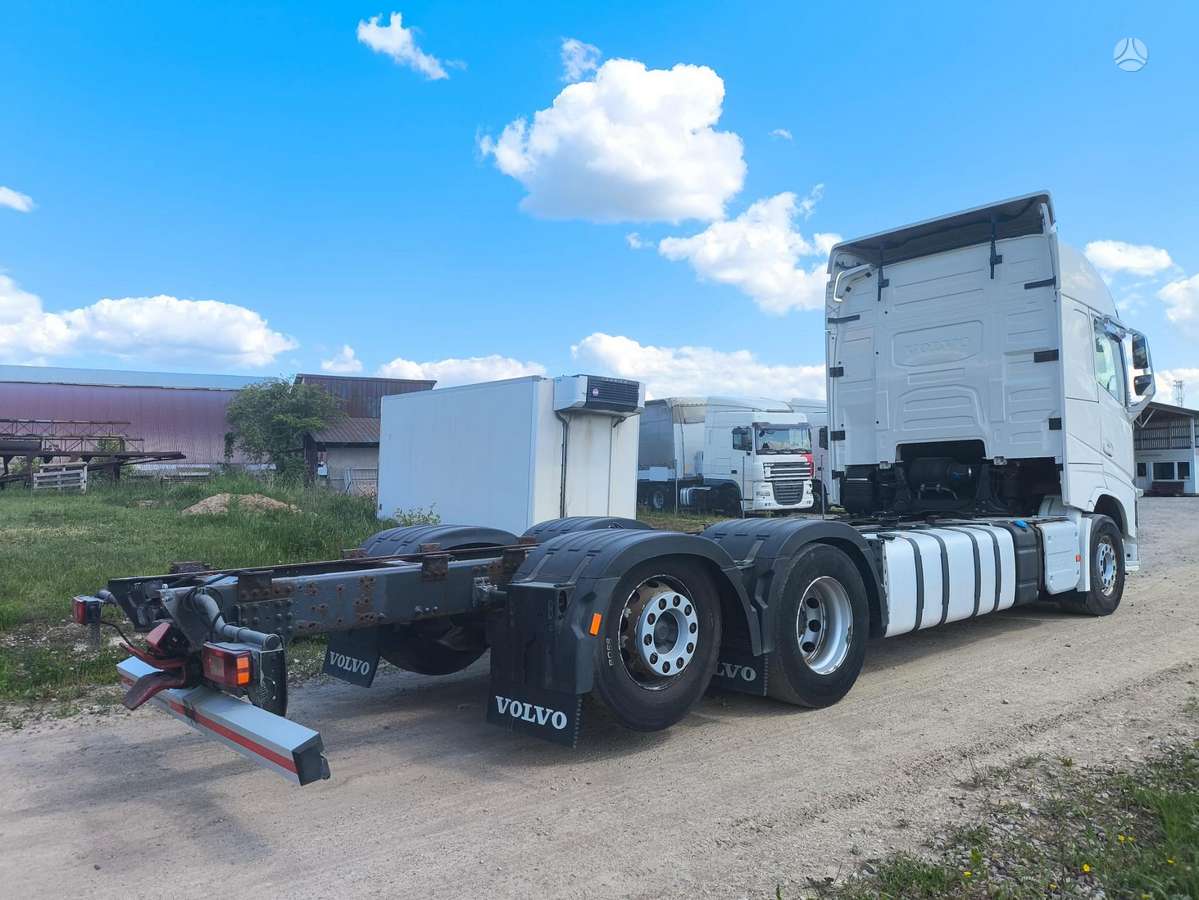 Volvo FH500, шасси