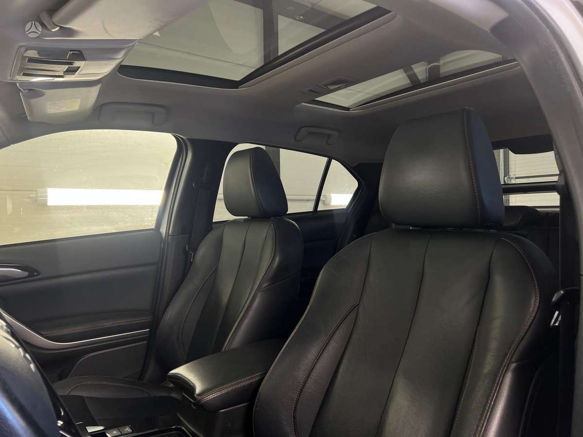 Mitsubishi Eclipse Cross, 1.5 l., Внедорожник / Кроссовер