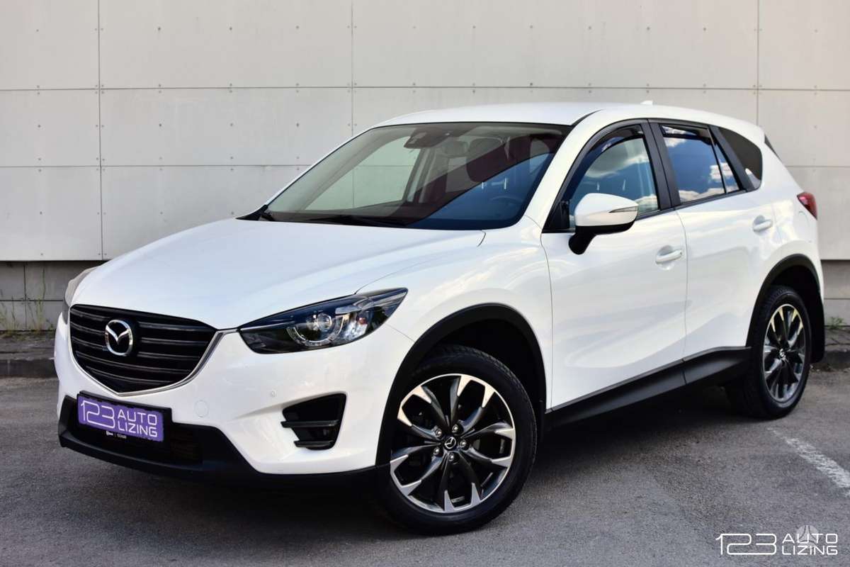 Mazda CX-5, 2.2 l., off-road / crossover