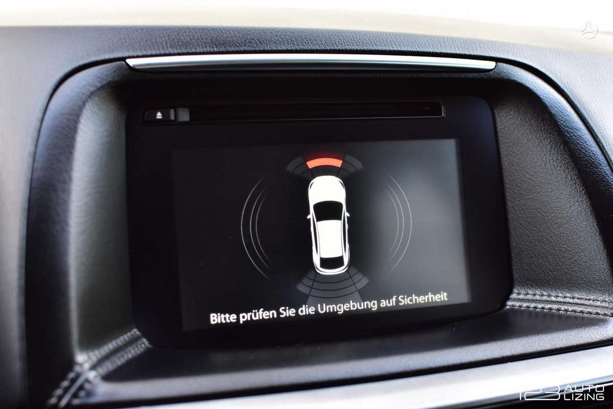 Mazda CX-5, 2.2 l., off-road / crossover