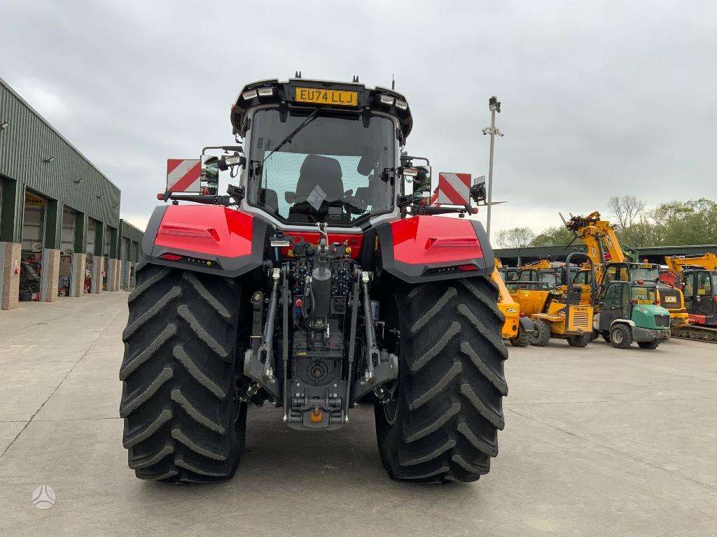 Massey Ferguson 9S.425, tractors