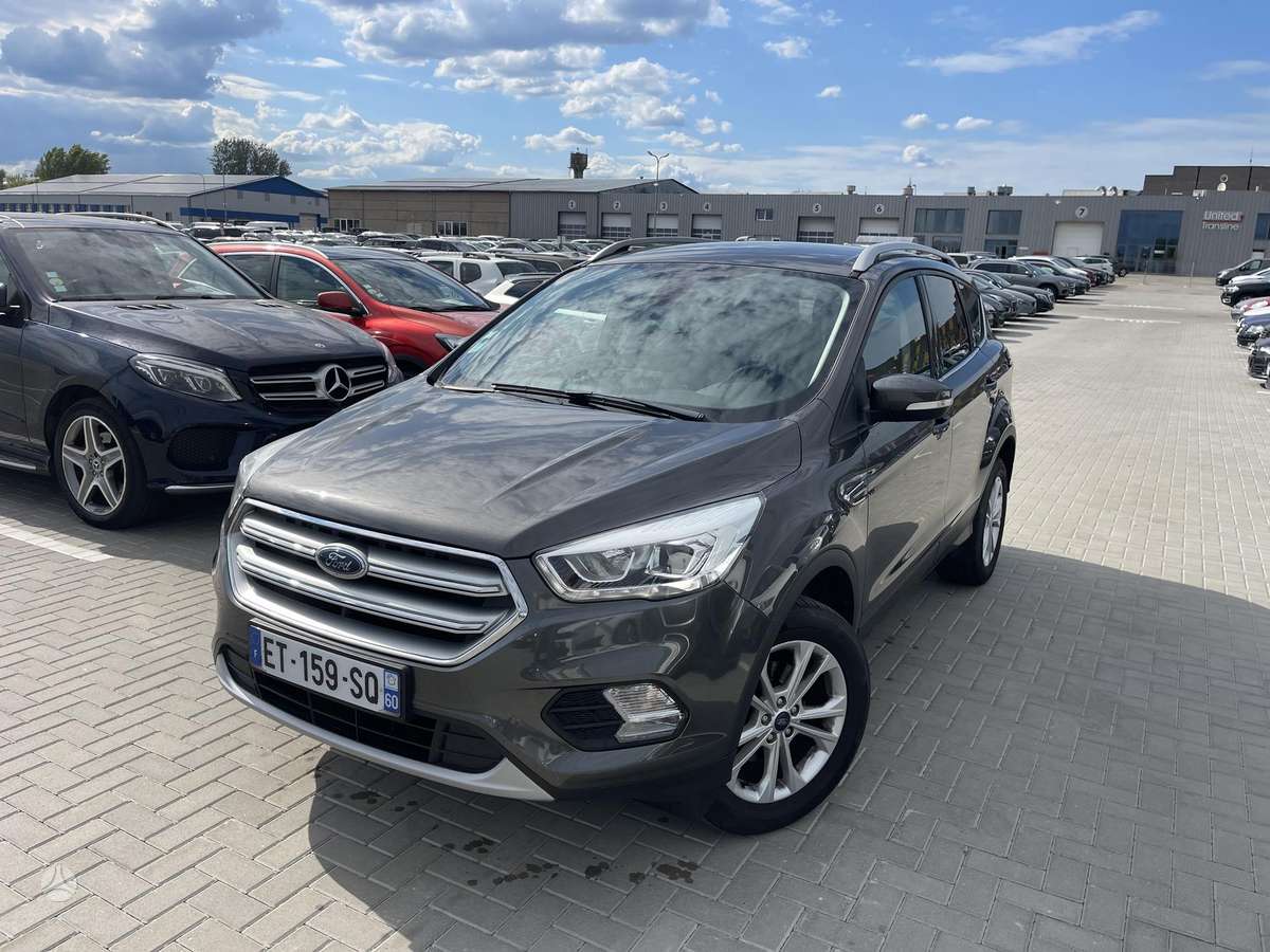 Ford Kuga, 1.5 l., Минивэн