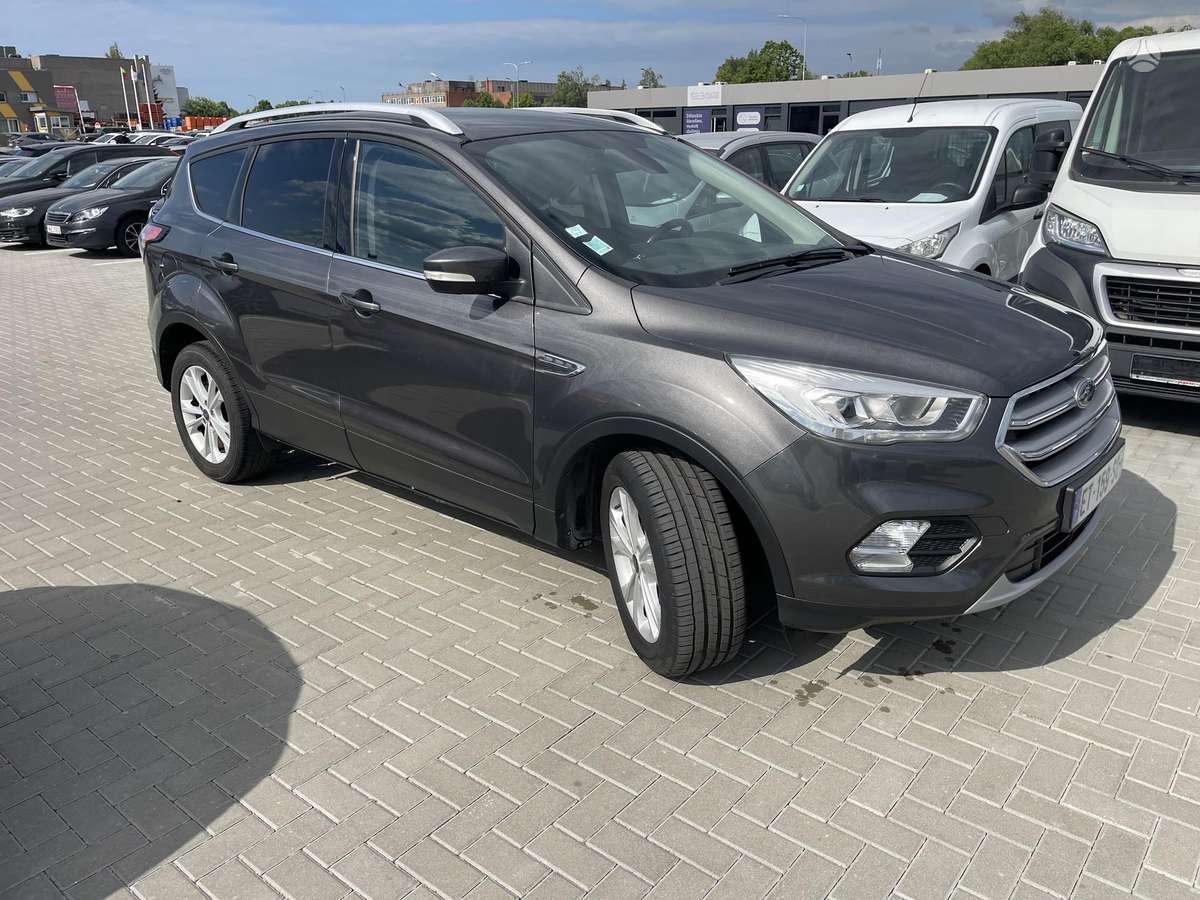 Ford Kuga, 1.5 l., Минивэн