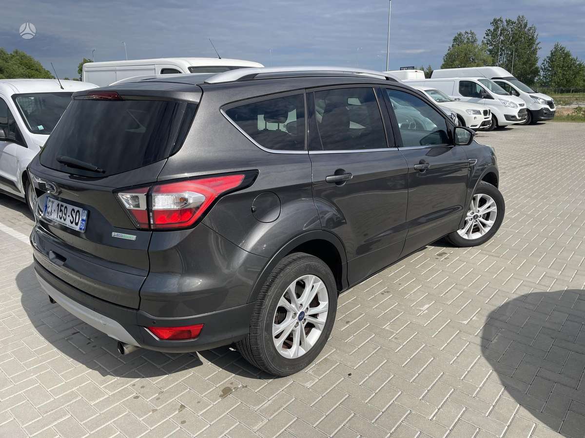 Ford Kuga, 1.5 l., Минивэн