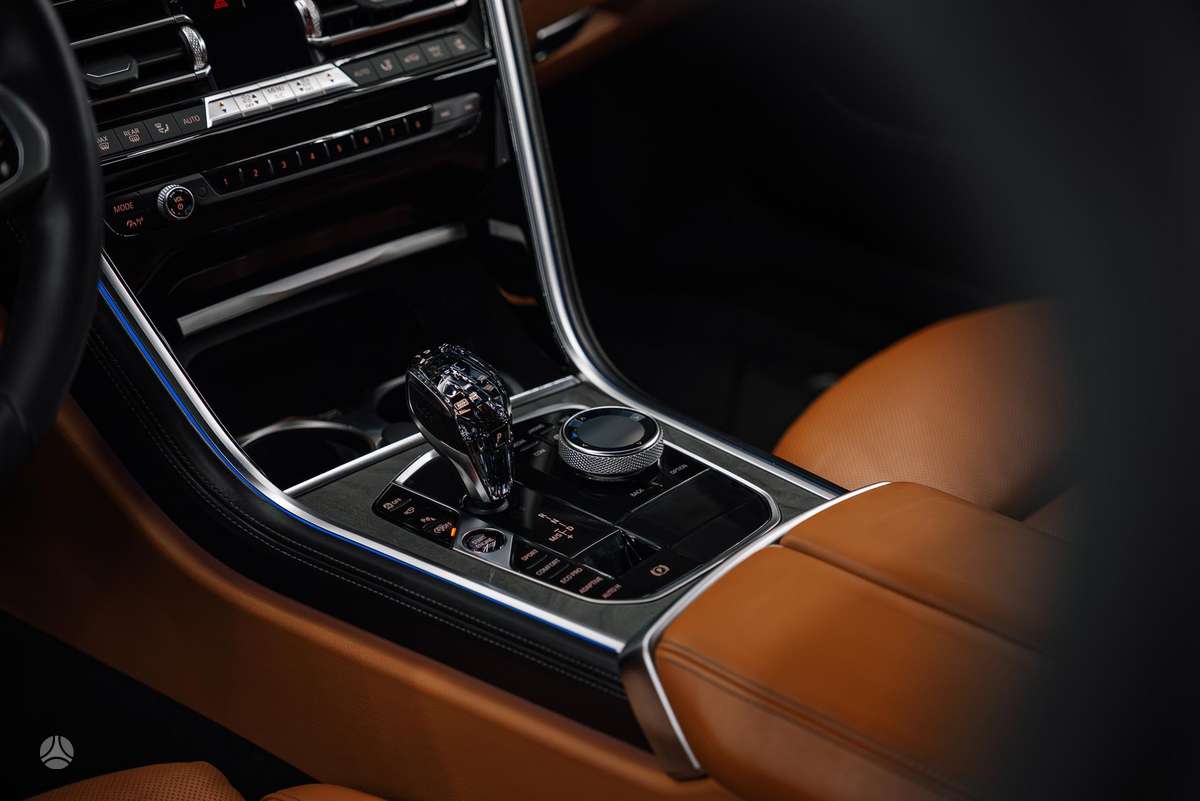BMW 840, 3.0 l., Купе (coupe)
