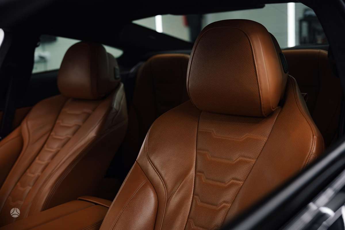 BMW 840, 3.0 l., Купе (coupe)