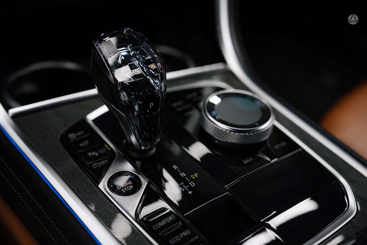 BMW 840, 3.0 l., Купе (coupe)