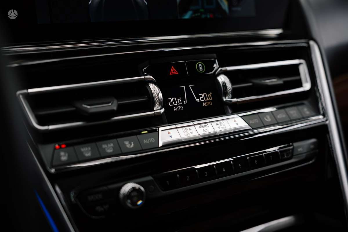 BMW 840, 3.0 l., Купе (coupe)