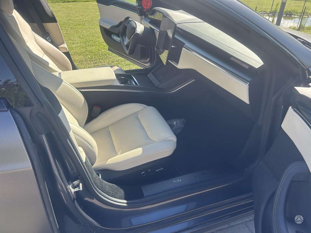 Tesla Model S, 100 кВт·ч, Седан