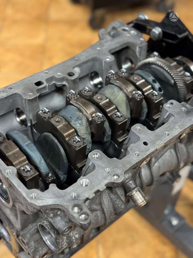 BMW 320, 2.0 l., Седан