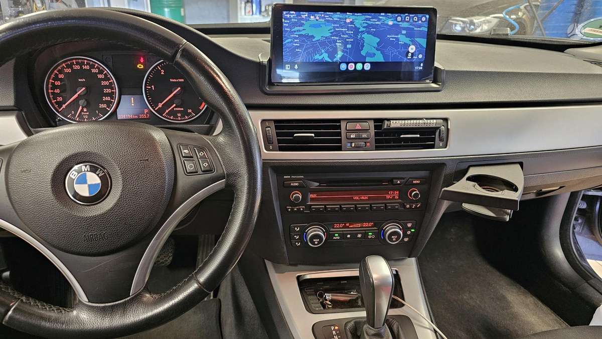 BMW 320, 2.0 l., Седан