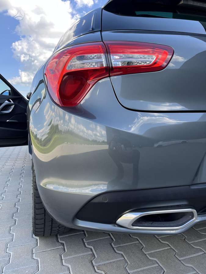 Citroen DS5, 1.6 l., Хэтчбек
