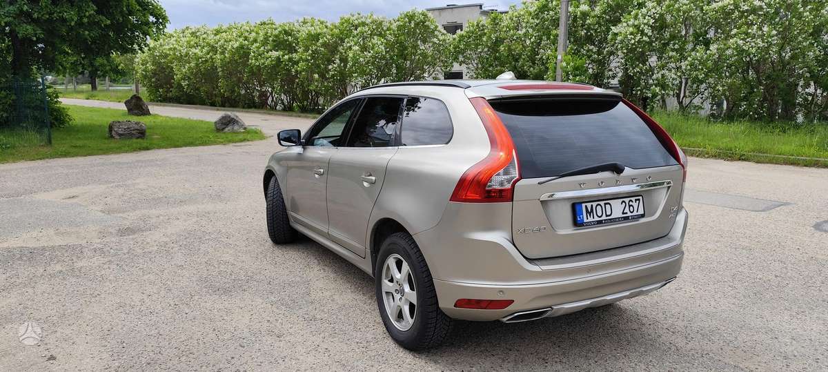 Volvo XC60 - 5