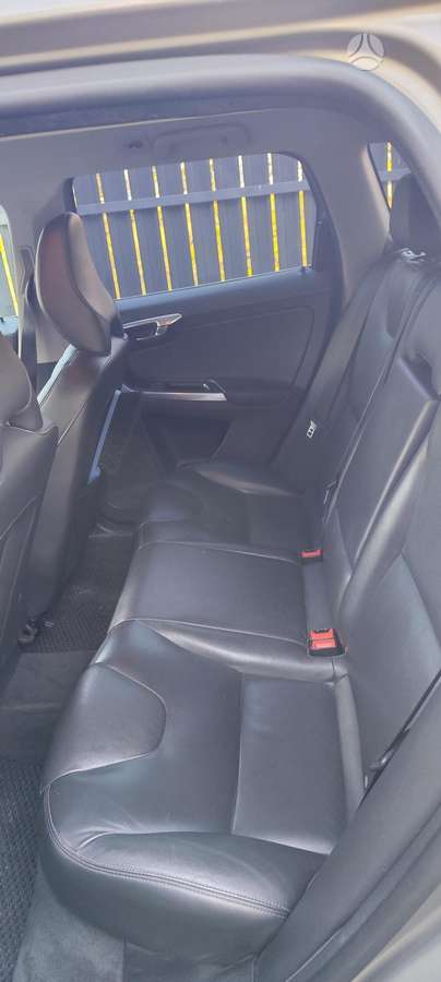 Volvo XC60 - 11