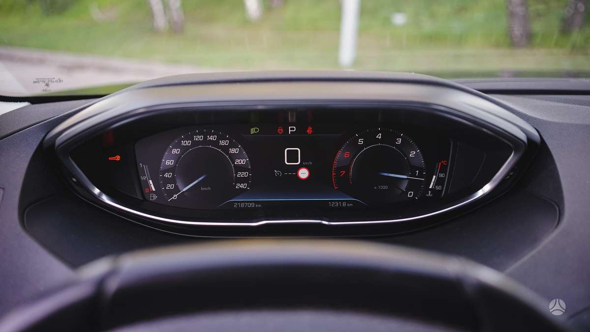 Peugeot 3008 - 10