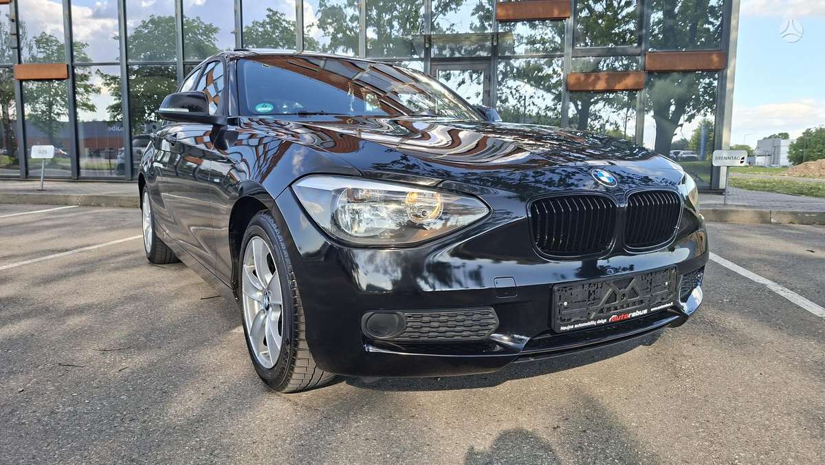BMW 116, 2.0 l., hečbekas