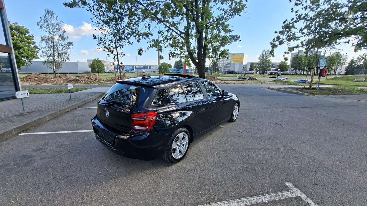BMW 116, 2.0 l., hečbekas