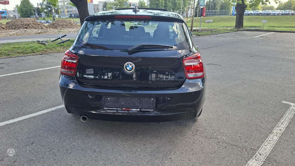 BMW 116, 2.0 l., hečbekas