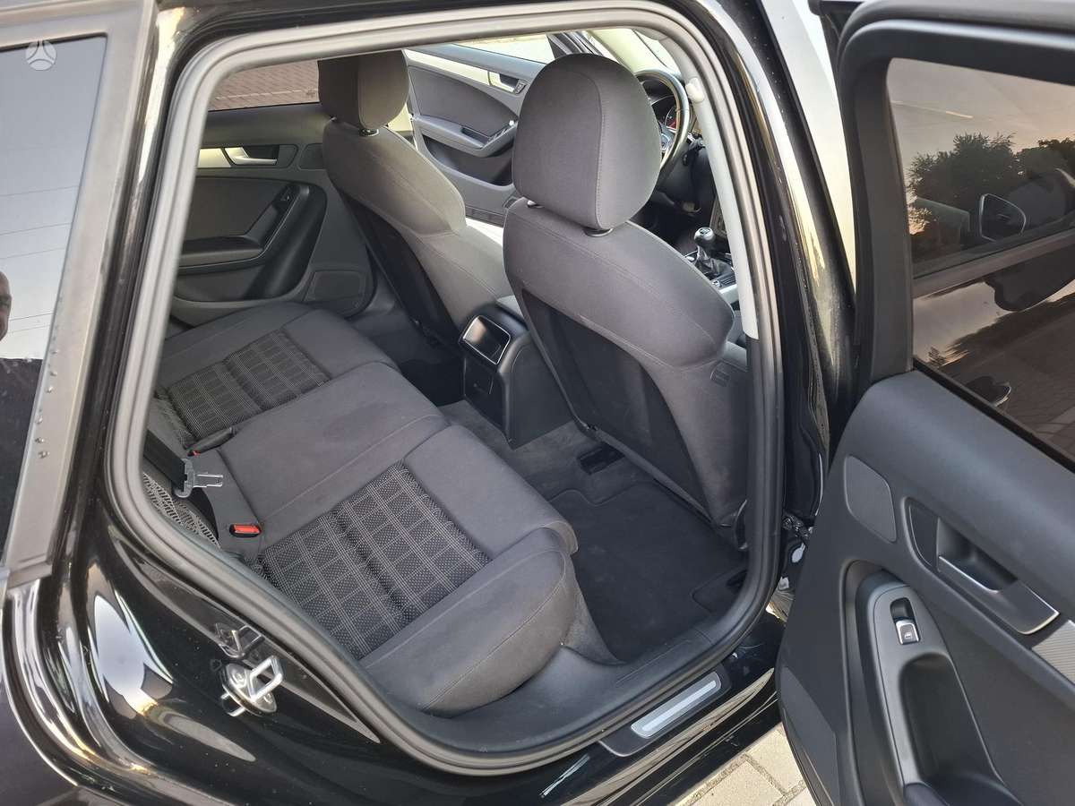 Audi A4, 2.0 l., Универсал