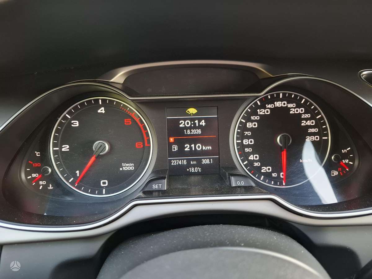 Audi A4, 2.0 l., Универсал