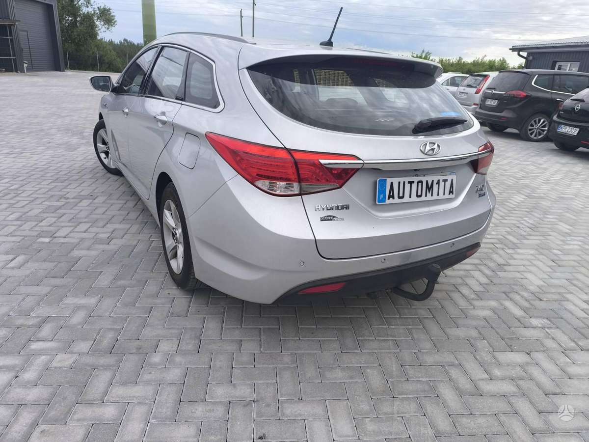 Hyundai i40, 1.7 l., Универсал