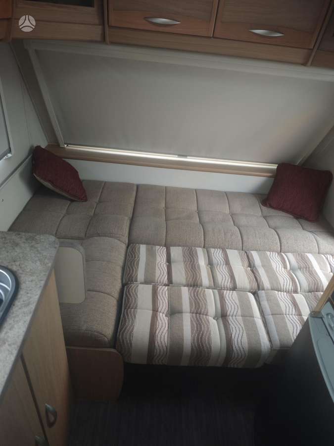 Elddis Xplore 304, кемперы
