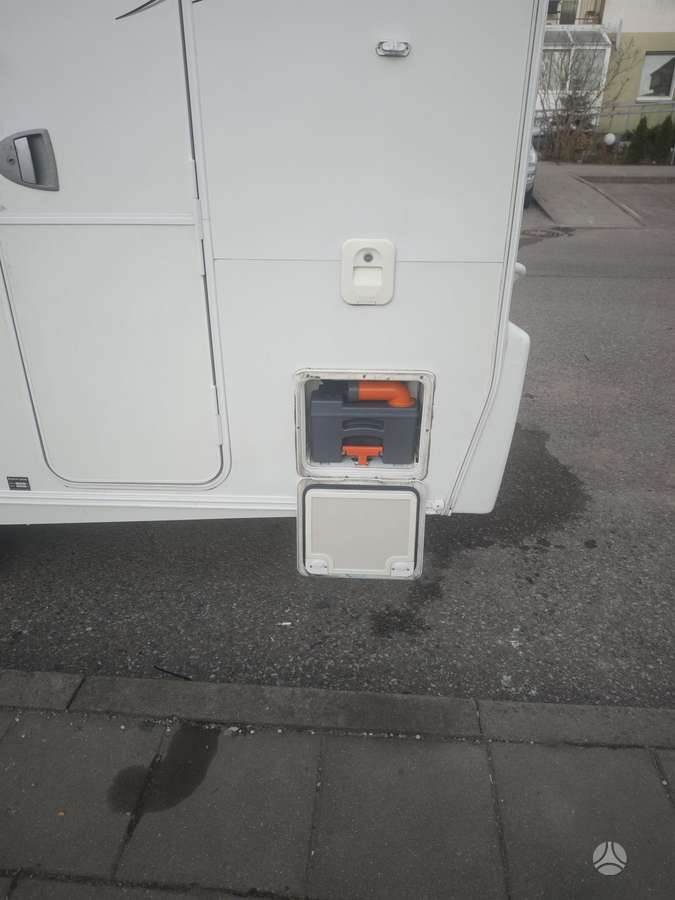Elddis Xplore 304, кемперы