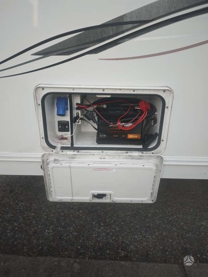 Elddis Xplore 304, caravans