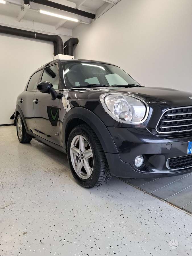 Mini Countryman, 1.6 l., Седан