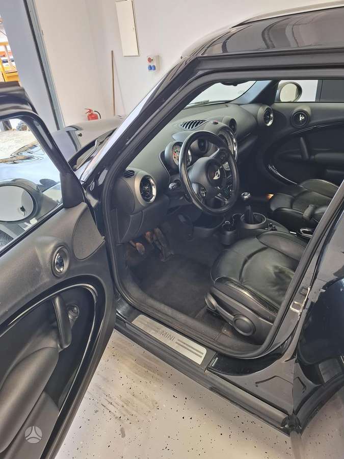 Mini Countryman, 1.6 l., Седан