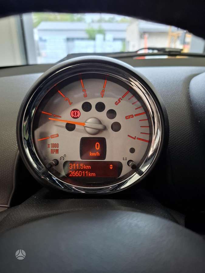 Mini Countryman, 1.6 l., Седан