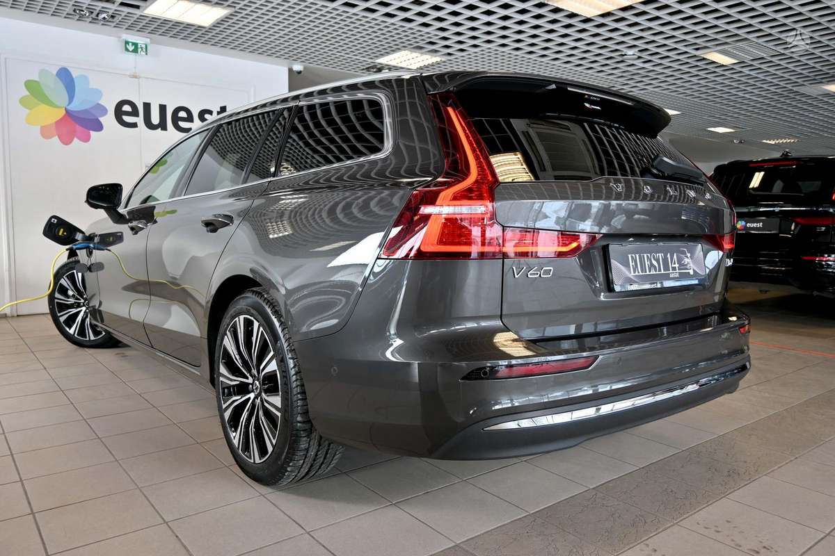 Volvo V60, Универсал