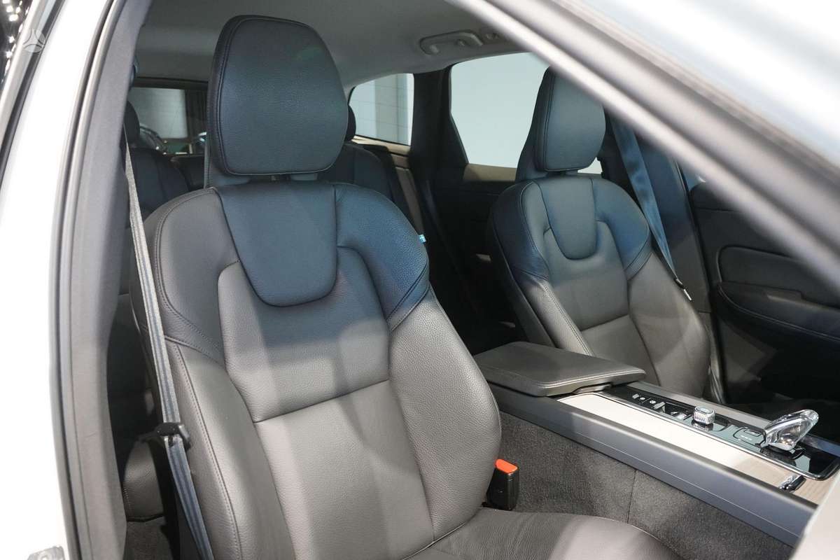 Volvo XC60 - 11