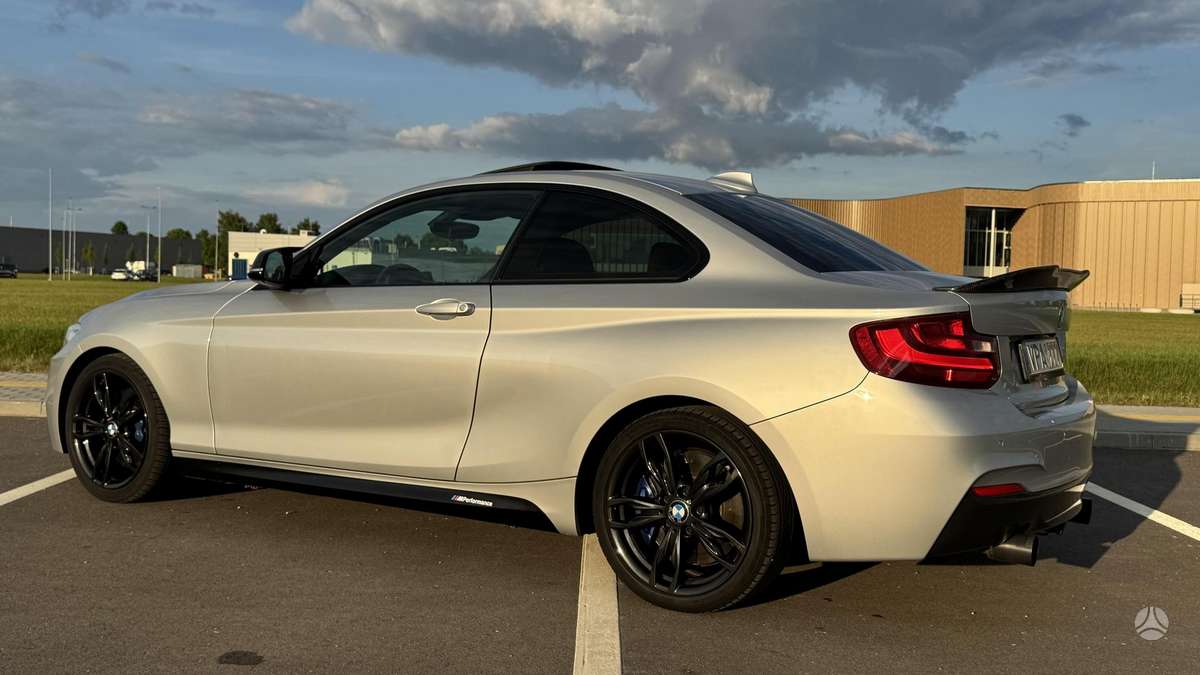 BMW M235, 3.0 l., coupe