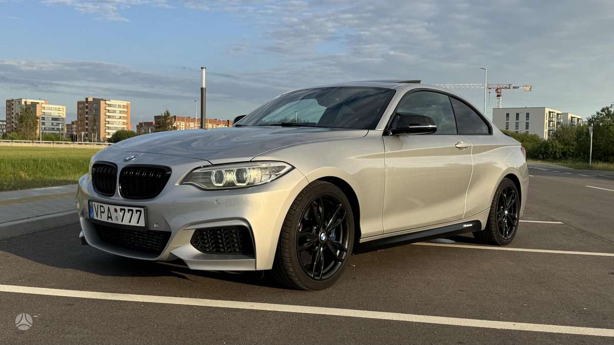 BMW M235, 3.0 l., coupe